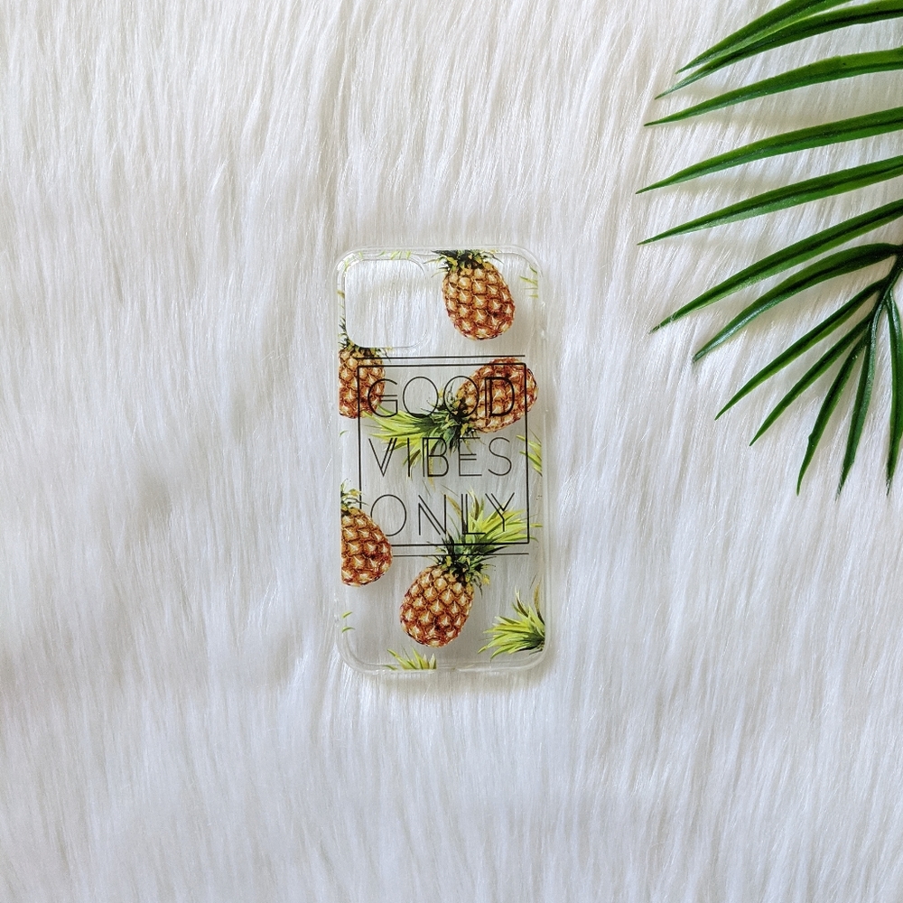 Pineapple print good vibes only iPhone 11 Pro case